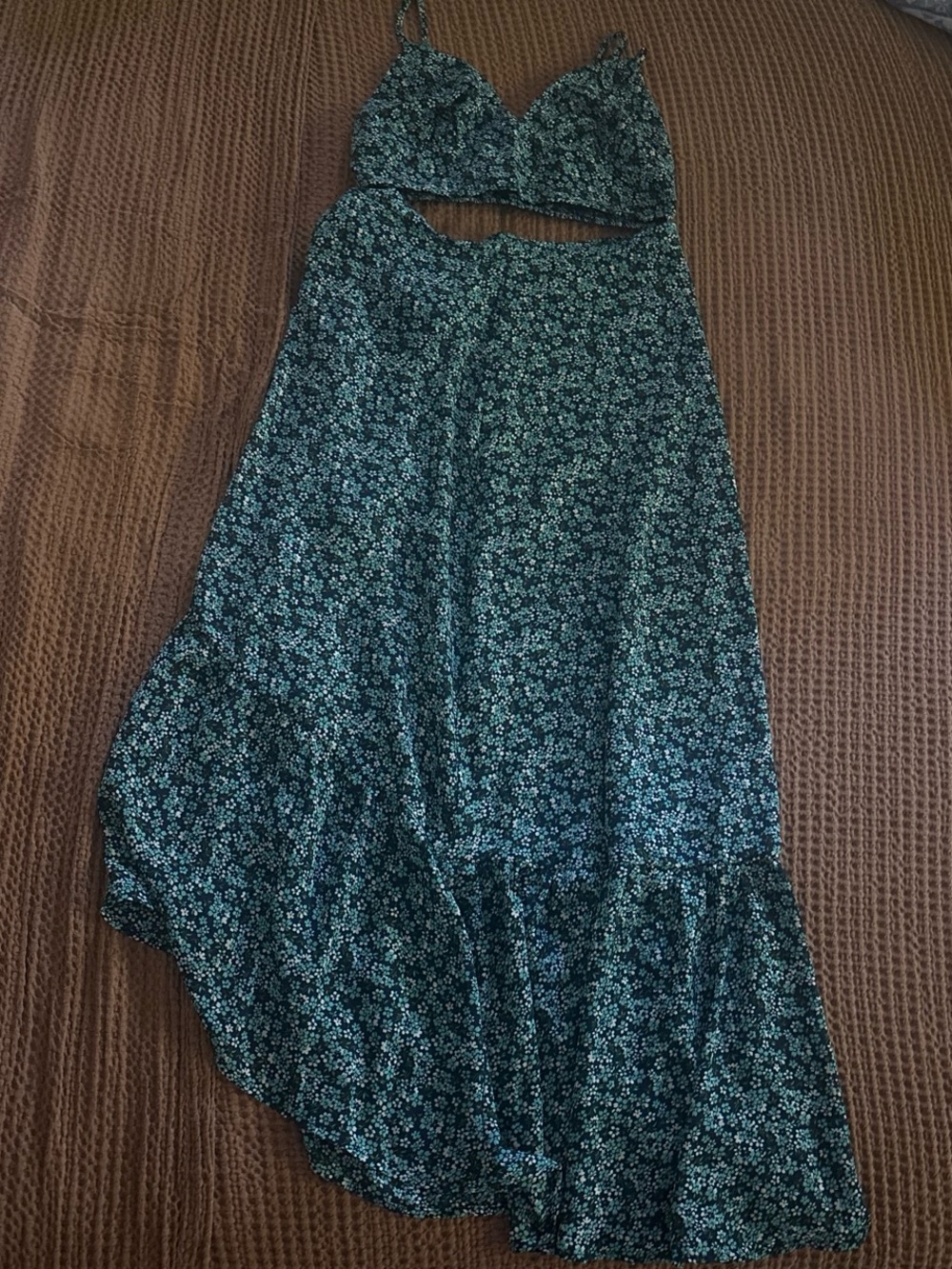 Lulu's Dark Green Floral High-Low Midi Skirt
